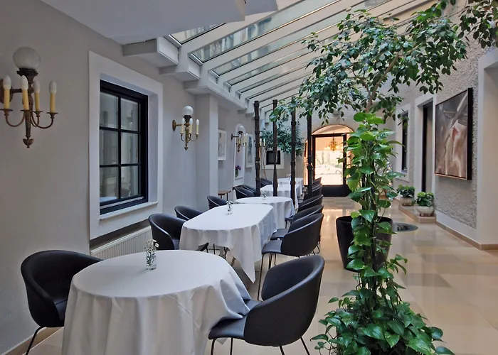 Schlossberghotel Hotell 5*