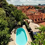 فندق Schlossberghotel 5*