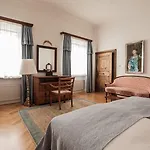 Schlossberghotel Hotel