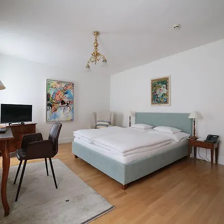 Schlossberghotel Otel 5*