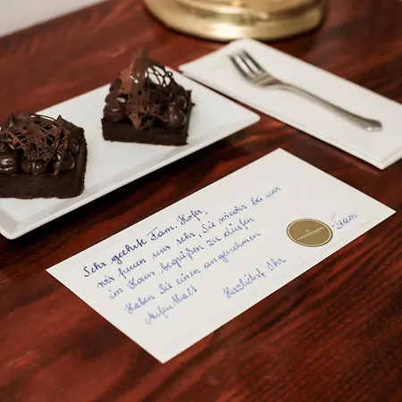 Schlossberghotel - Kunsthotel 5*