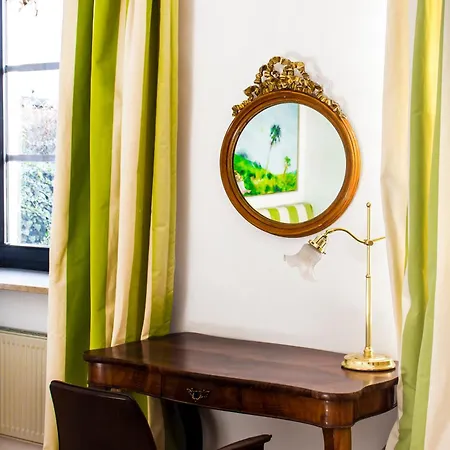 Schlossberghotel Otel