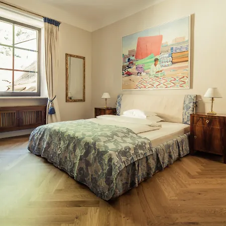 Schlossberghotel 酒店 4*