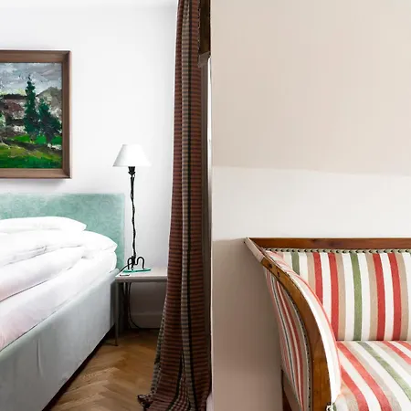 Schlossberghotel Otel Graz