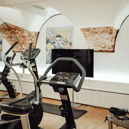 Schlossberghotel - Kunsthotel 5* Graz