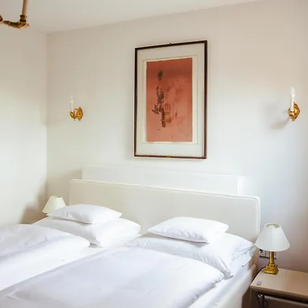 Schlossberghotel - Kunsthotel Hotel