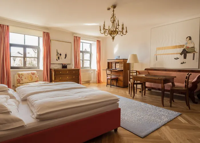 Schlossberghotel Hotel 5*