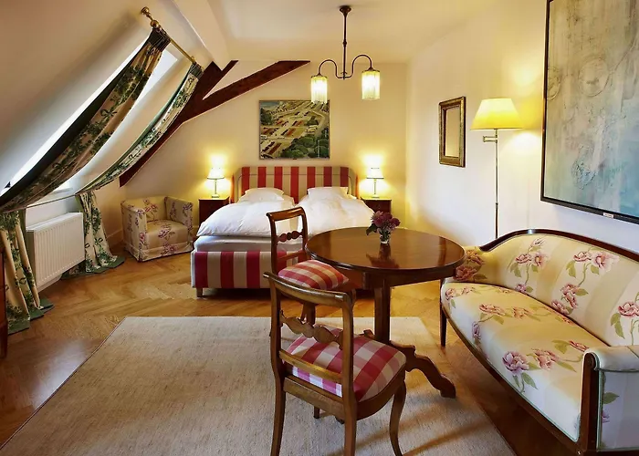 Готель Schlossberghotel 5*