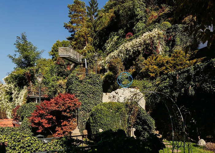 Schlossberghotel Готель Грац